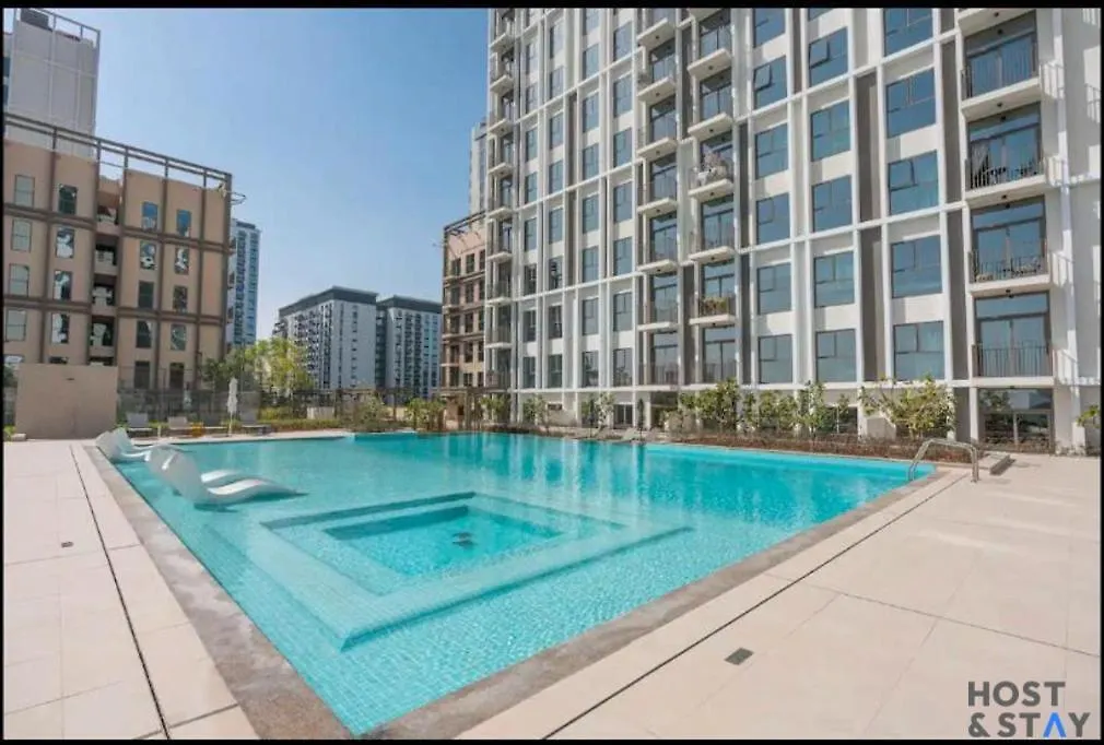Modern 1Bed Haven In Dubai Hills Lägenhet